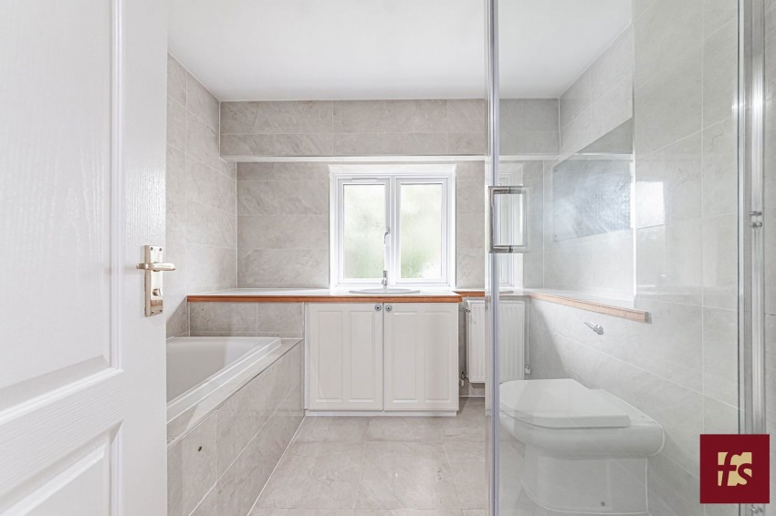 Images for Lower Wokingham Road, Crowthorne, Berkshire, RG45 6DB