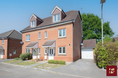 View Full Details for Tanners Row, Wokingham, Berkshire, RG41 4EL