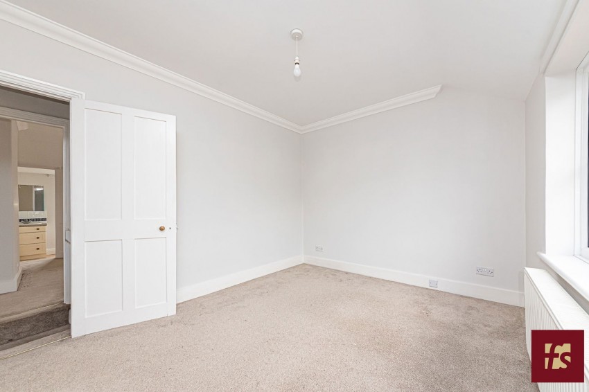 Images for Hatch Ride, Crowthorne, Berkshire, RG45 6LF