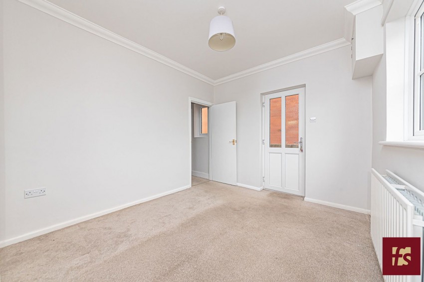 Images for Hatch Ride, Crowthorne, Berkshire, RG45 6LF