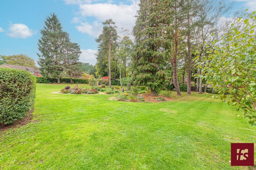 Images for Ardwell Close, Crowthorne, Berkshire, RG45 6AG