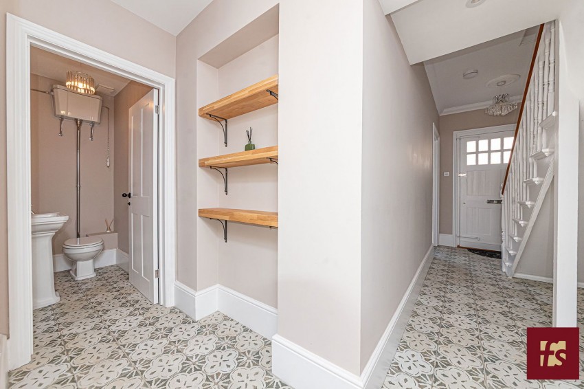 Images for 124 Owlsmoor Road, Owlsmoor, Sandhurst, Berkshire, GU47 0ST