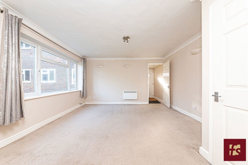 Images for Barracane Drive, Crowthorne, RG45 7NU