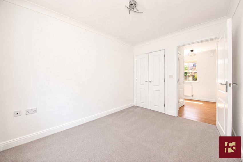 Images for Woodcock Chase, Bracknell, RG12 8AY