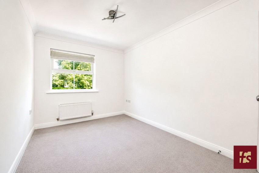 Images for Woodcock Chase, Bracknell, RG12 8AY