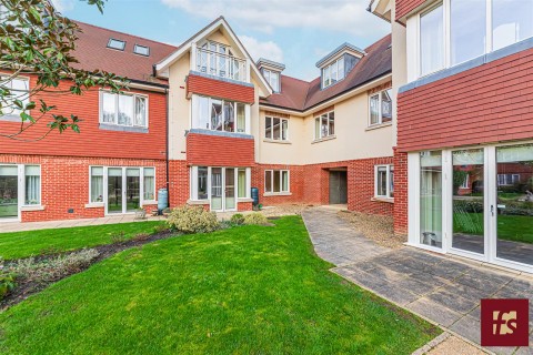 View Full Details for Oakleigh Square, Hammond Way, Yateley